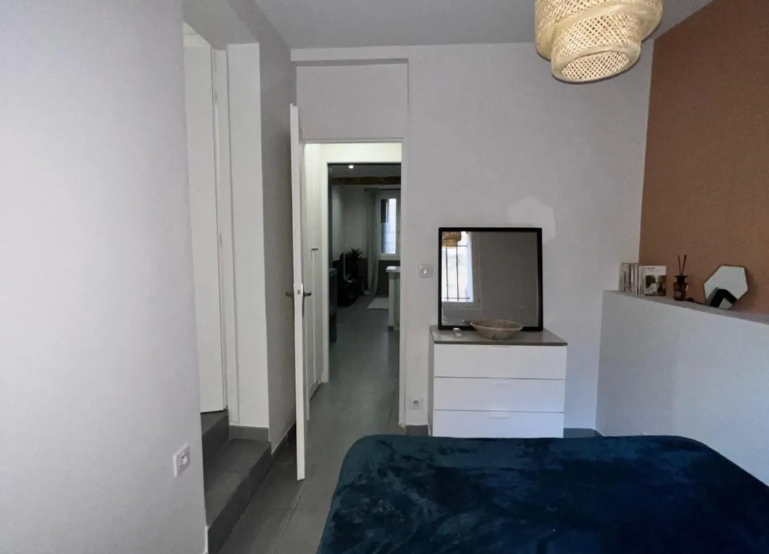 Charmant T2 Avec Cour Privee Au Coeur Du Panier- Vieux Port Марсель