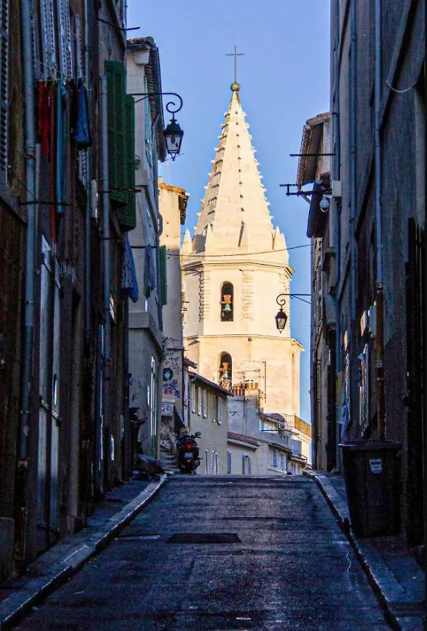 Charmant T2 Avec Cour Privee Au Coeur Du Panier- Vieux Port Марсель